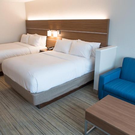 Holiday Inn Express & Suites Dayton North - Vandalia By Ihg Exterior photo